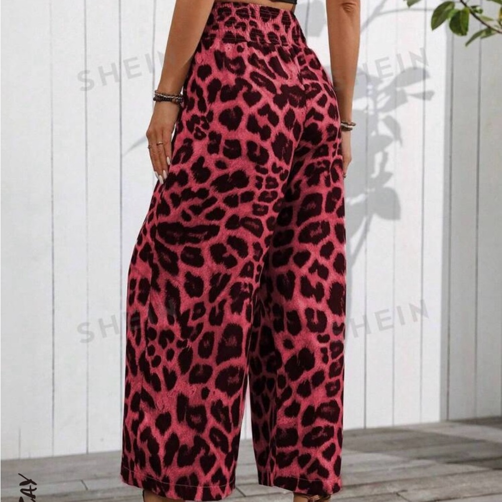 Capri wide leg animal print